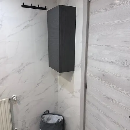 Acogedor Apartamento En Con Parking شقة *