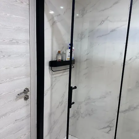 شقة Acogedor Apartamento En Con Parking