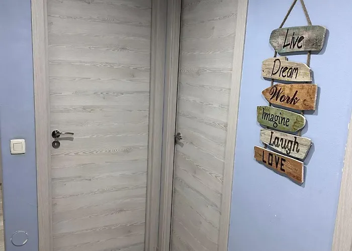 شقة Acogedor Apartamento En Con Parking اوفيدو