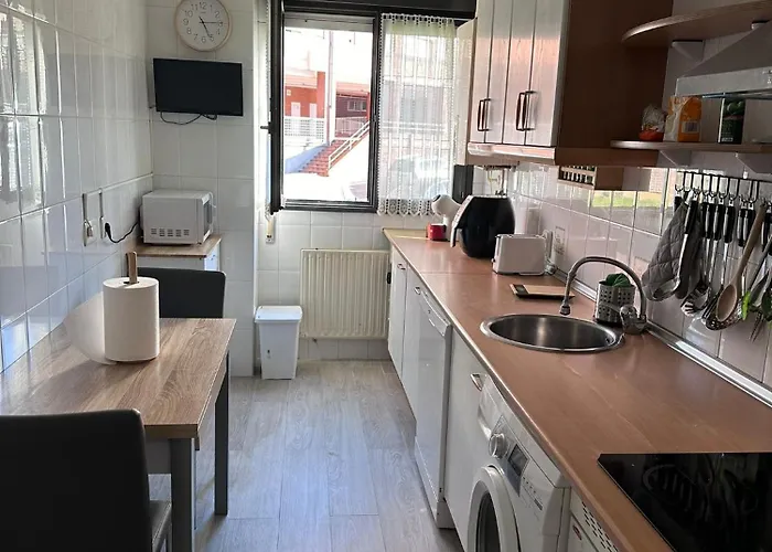 Acogedor Apartamento En Con Parking اوفيدو